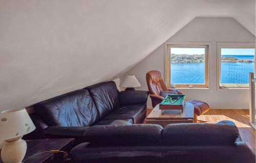 Sveio House | Awesome Home In Sveio With Wifi