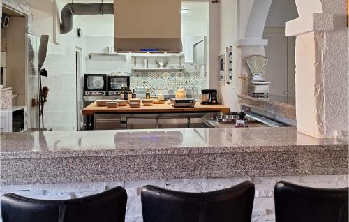 Trilj House | Awesome Home In Trilj