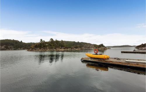 Bomlo House | Awesome Home In Urangsvåg With Wifi