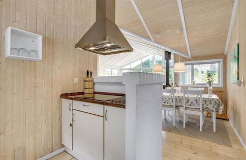 Vemb House | Awesome home in Vemb with sauna