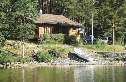 Veen House | Awesome home in Vikeså