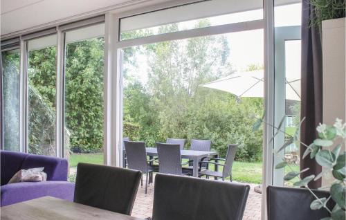 Vlagtwedde House | Awesome Home In Vlagtwedde With Wifi