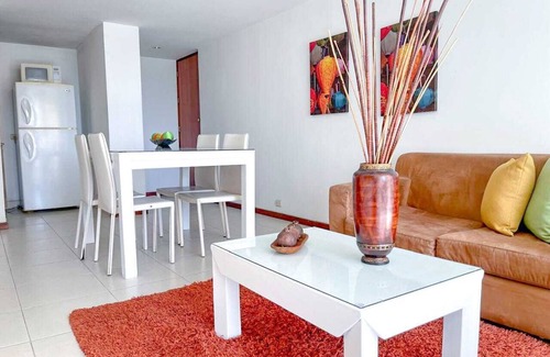 El Castillo Apartment | Awesome Poblado Gold Mile Medellín