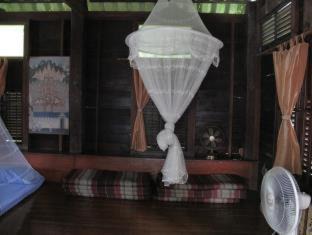Ayutthaya House | Ayothaya Riverside House
