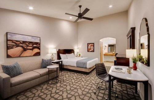 Redlands Hotel | Ayres Hotel Redlands - Loma Linda