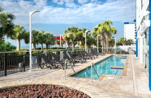 Downtown Myrtle Beach Condo | Azure Allure Dual Balconies, Oceanfront Escape