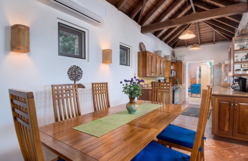 West End Villa | AZURE VISTA for pure relaxation in true Caribbean style