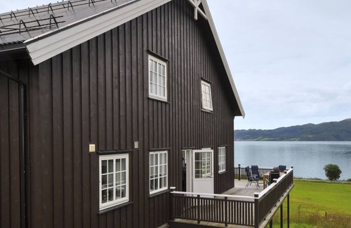 Torjulvagen House | Bøgeilen by Interhome