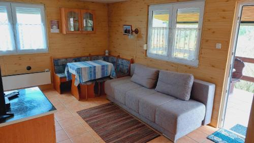 Bubanatvolgy Apartment | Búbánatvölgyi Apartman Esztergom