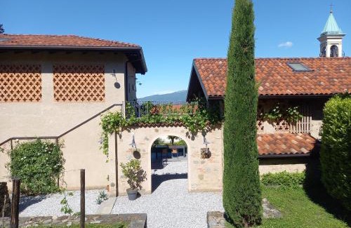 Imberido Bed & Breakfast | b&b cascina la cinciallegra