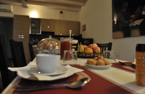 Roverbella Bed & Breakfast | B&B CORTE CORNALINO