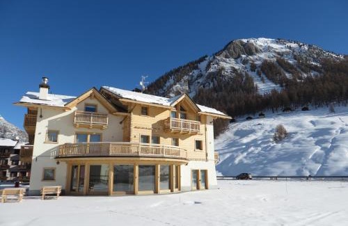 Livigno Hotel | B&B Ecohotel Chalet des Alpes