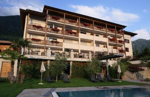 Schenna Hotel | B & B Gurterhof