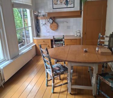 Harlingen Apartment | B & B Het Lemstra Hûs