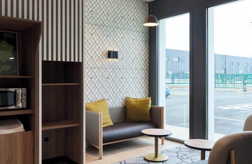 Cergy Hotel | B&B HOTEL Cergy Saint-Christophe Gare