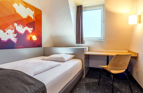 Cannstatt-Mitte Hotel | B&B Hotel Stuttgart-Bad Cannstatt
