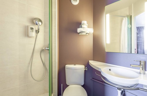 Ollioules Hotel | B&B HOTEL Toulon Ollioules