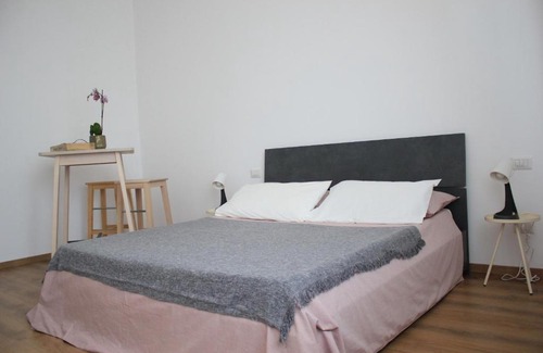 Travedona-Monate Bed & Breakfast | B&B I due tigli