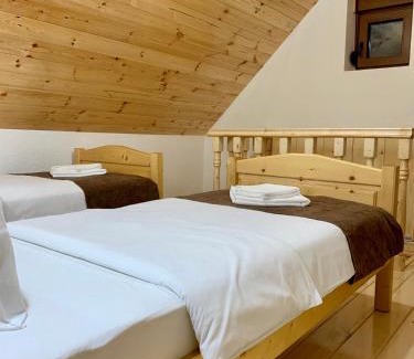 Virak Bed & Breakfast | B&B Izvor