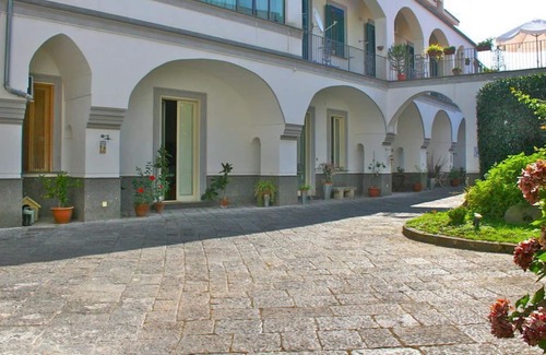 Sant'Antimo Bed & Breakfast | B&B La Corte