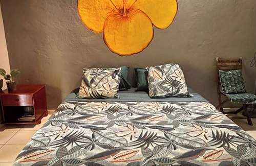 Les Mangles House | B&B (undergoing renovation) CITRONNELLE