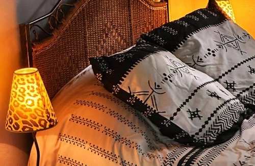 Les Mangles House | B&B (undergoing renovation) CITRONNELLE