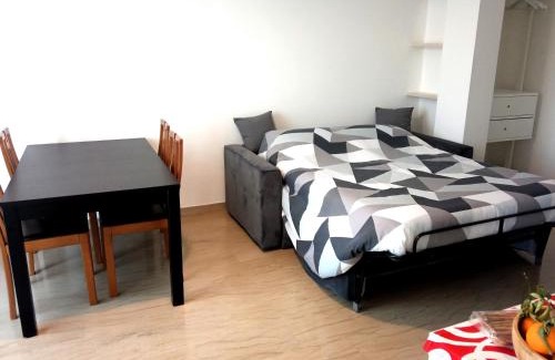 Buon Pastore-Sant'Agnese-San Damaso Apartment | B&B Wiligelmo INTERO APPARTAMENTO con colazione inclusa