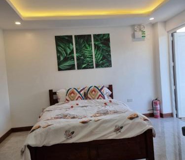 Tanza House | B Mary's Staycation in Tanza CAVITE Condo Type with balcony 2 person