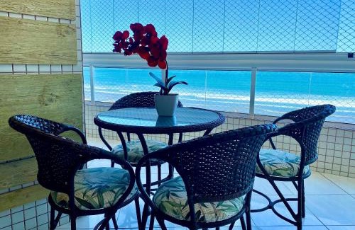 Boqueirao Apartment | B082 - Luxo à Beira-Mar | 3 Suítes c/Vista | Wi-Fi