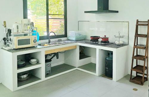 Ban Du Apartment | BAAN AVA, a townhouse for a family of 5