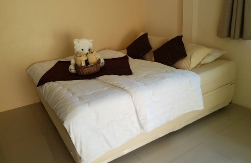 Amphawa Hotel | Baan Suan Phidchamika