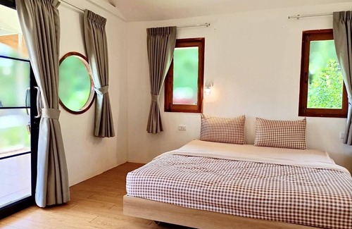 Muak Lek Hotel | Baan Suan Rojjana