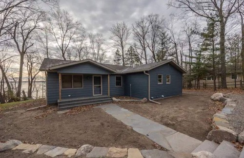 Hackensack Cabin | Babe the Blue
