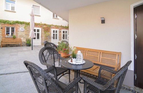 Freyburg Apartment | BACCHUS vacation apartment in the Königshof Freyburg (Unstrut)