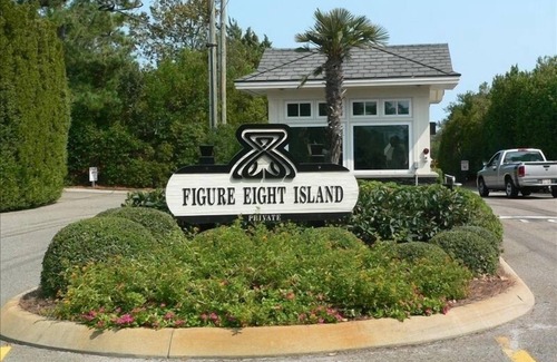 Wilmington House | Bachman Tree House Figure Eight Island