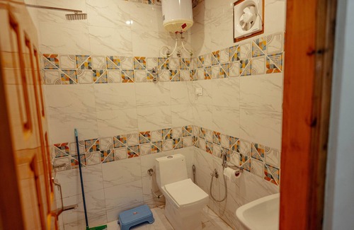 Cheog Hotel | Back Wood Stays cheog