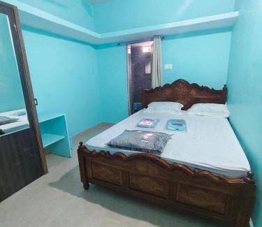 Kamalapur House | Backpacking hampi