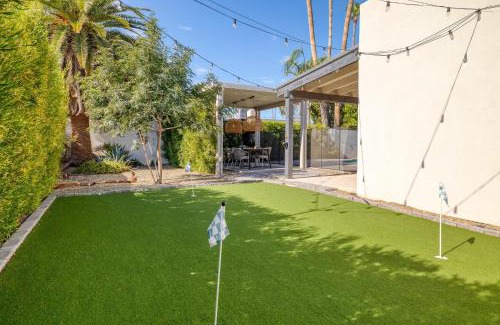 Raskin Estates Villa | Backyard Pool PuttingGreen Playground Modern 5BDR White Agate by AvantStay