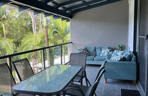 Rainbow Beach Apartment | Baden 74 - Rainbow Shores. Top Floor - Air conditioned Unit - Walk To Beach