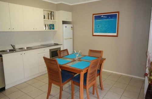 Rainbow Beach Apartment | Baden 90 - Rainbow Shores. Resort Unit - Pools - Tennis Court - Walk To Beach