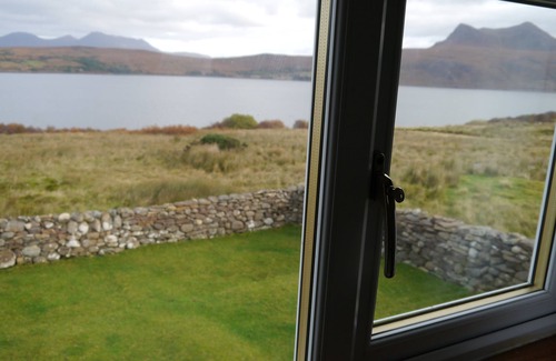 Drumchork Cottage | Badluarach Sea View - a cottage that sleeps 5 guests in 3 bedrooms