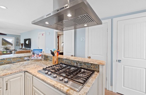 Sunnyside House | Bahama West – Beach Haven, Pet Friendly, Gulf Views, Beach Access, Free Golf