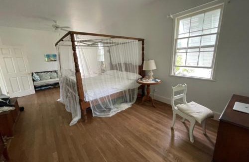 Rock Sound House | Bahamian Farm House
