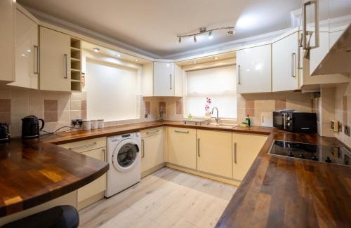 Colchester House | Bailey