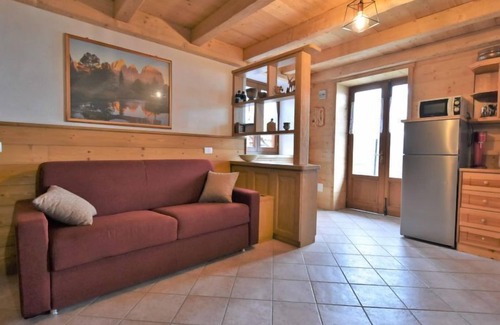 Mello House | Baita Lake View by Interhome