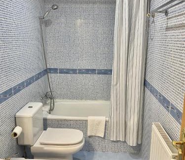 Cangas de Onis Apartment | Balcón del atardecer