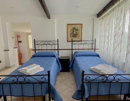 Monte Chiaro Apartment | Balcone sul Vesuvio