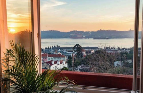 Santo Amaro Apartment | Balcony Bliss | View & LX Factory, Congress Centre