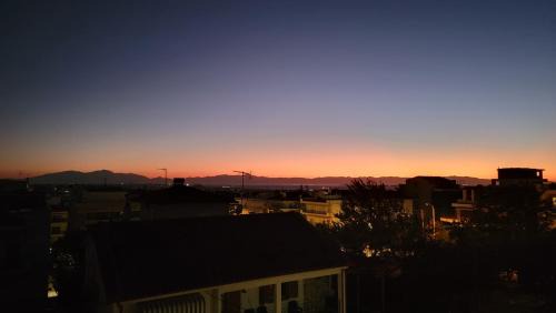 Pylaia-Chortiatis Apartment | Balcony Relax Room