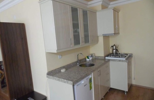 Macka Apartment | Balkon Pansiyon